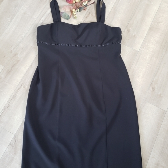 LAURA/2 piece dress 👗 - Picture 3 of 8